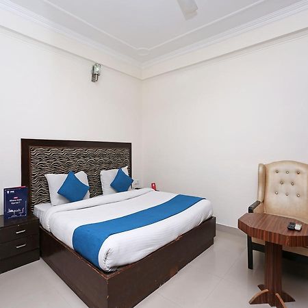 Oyo 10425 Queens Pearl Inn Dehradun Zewnętrze zdjęcie