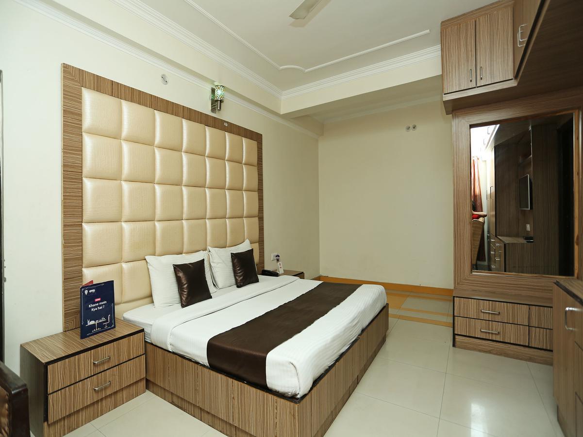 Oyo 10425 Queens Pearl Inn Dehradun Zewnętrze zdjęcie