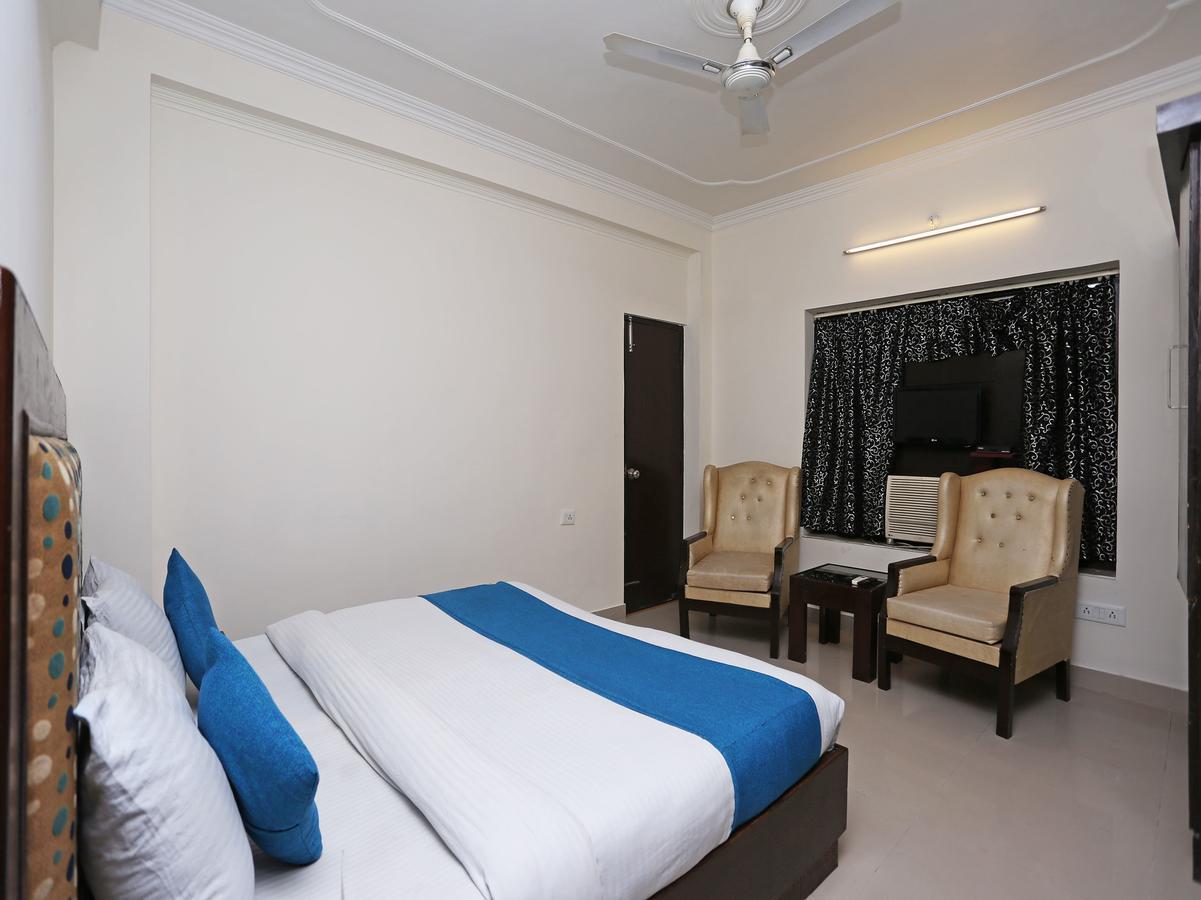 Oyo 10425 Queens Pearl Inn Dehradun Zewnętrze zdjęcie