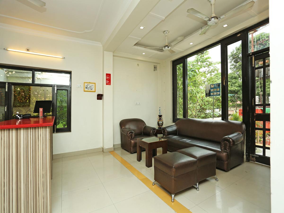 Oyo 10425 Queens Pearl Inn Dehradun Zewnętrze zdjęcie
